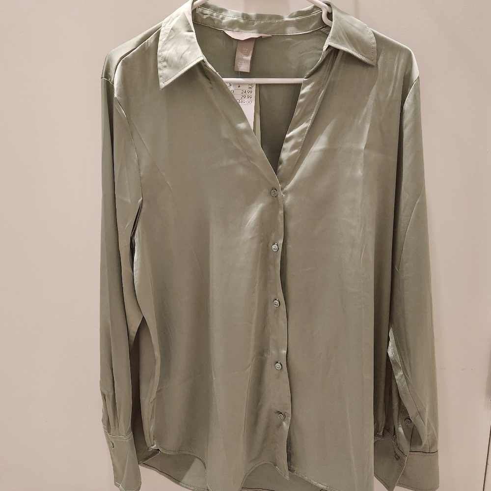 New M Silk Long Sleeve
